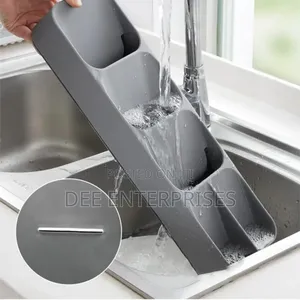 Compact Cutlery Holder