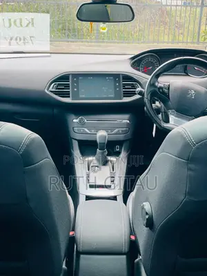 Peugeot 308 2018 Blue
