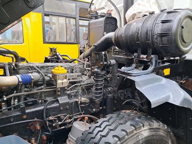 Tata Tipper 2523 - thumbnail 10