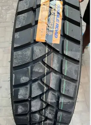 315/80r22.5 Double Road Tires Diff