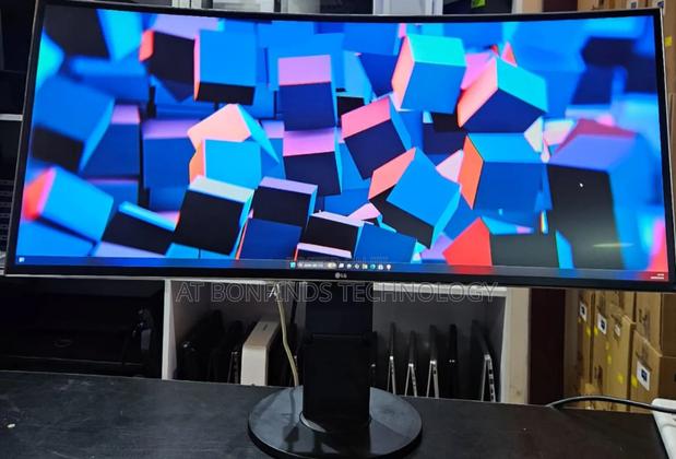 Lg 34 Inch Curved Monitor 
Model :34cb99-W
Size :34inch