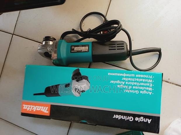 Makita Angle Grinder - main view