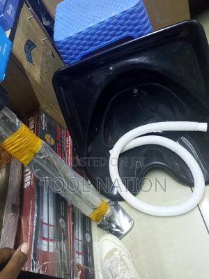 Salon Sink - main view