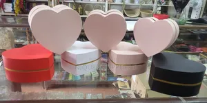 Heart Shaped Design Gift Box