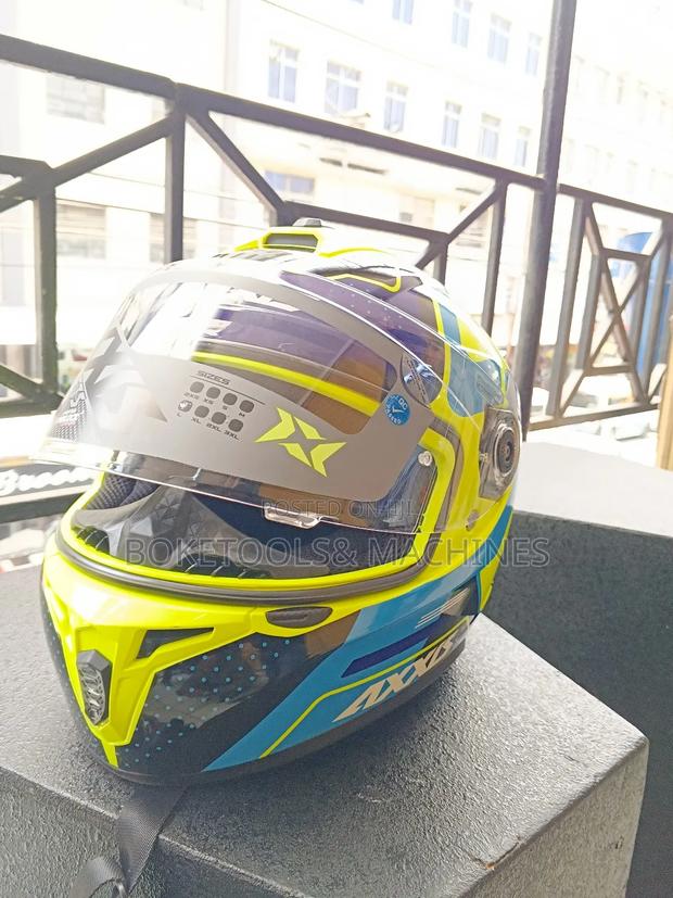 Axxis Motorcycle Helmet - thumbnail 2