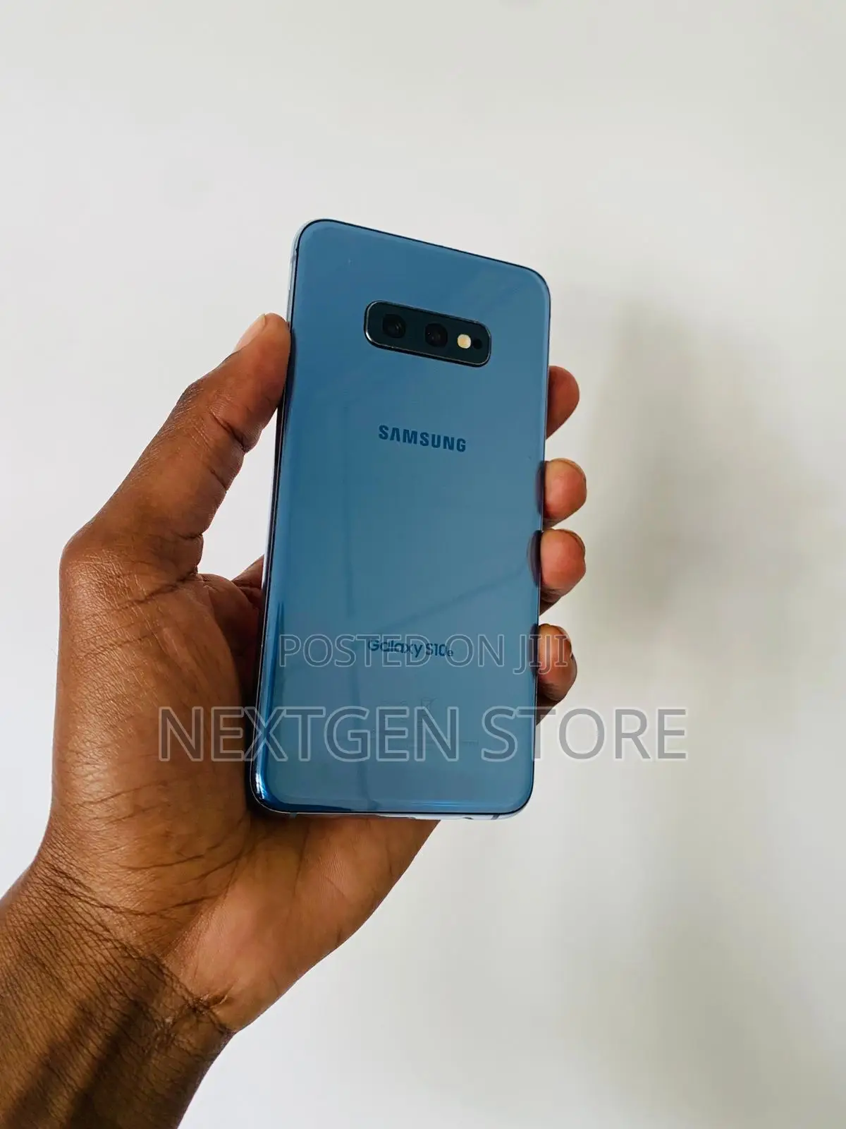 Samsung Galaxy S10e 128 GB Blue