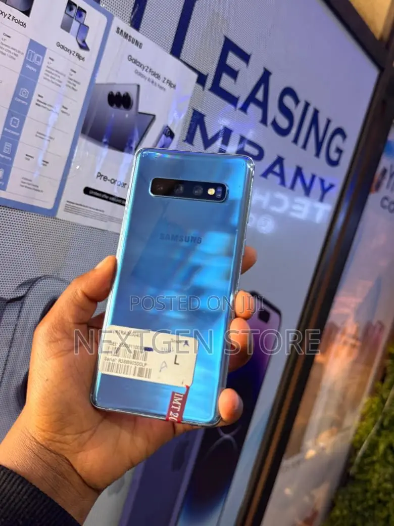 Samsung Galaxy S10 128 GB Blue