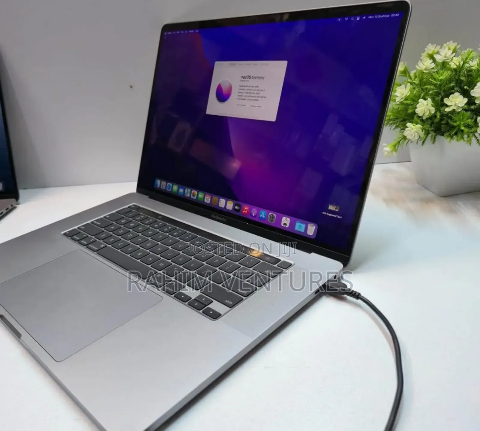 Laptop Apple MacBook Pro 2019 16GB Intel Core i9 SSD 1T