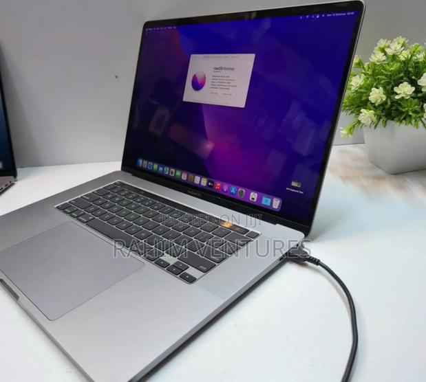 Laptop Apple MacBook Pro 2019 16GB Intel Core i9 SSD 1T