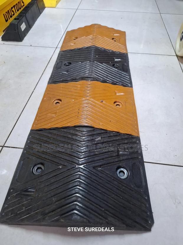 Rubber Speed Breaker Speed Humps - thumbnail 3