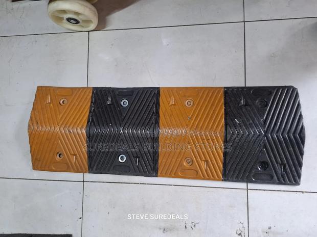 Rubber Speed Breaker Speed Humps - thumbnail 6