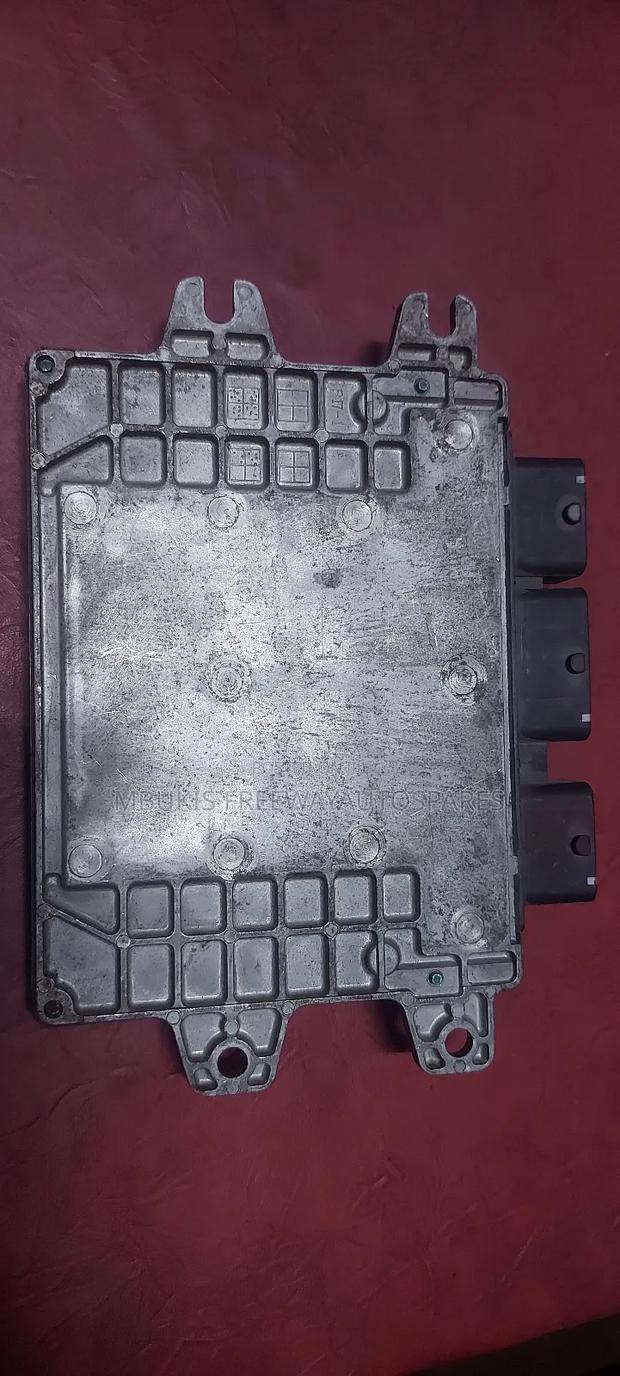 Engine Control Unit Nissan 3socket March Ah - thumbnail 2