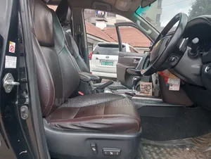 Toyota Fortuner 2017 Black