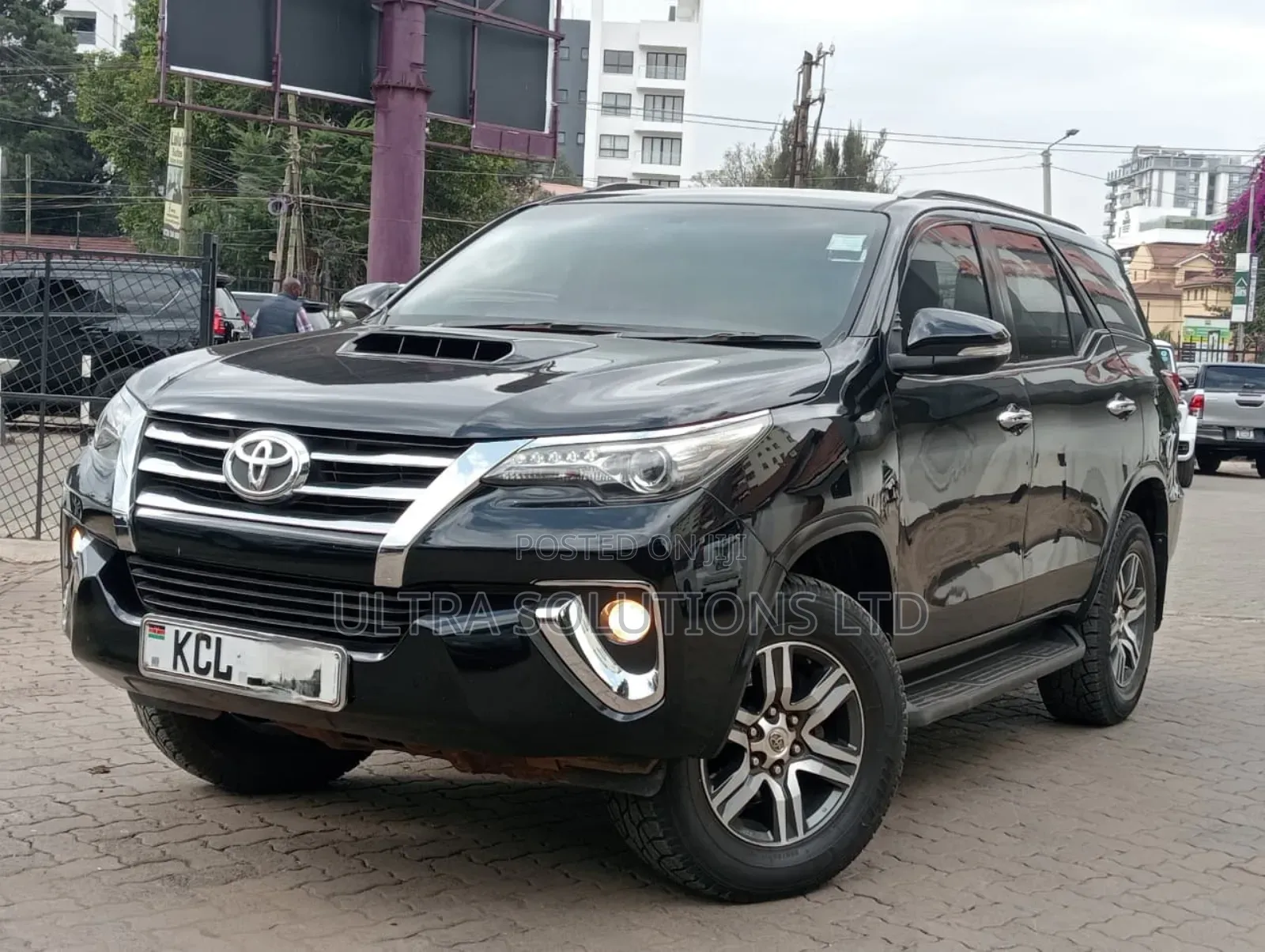 Toyota Fortuner 2017 Black
