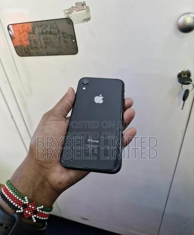 Apple iPhone XR 64 GB Black - thumbnail 8