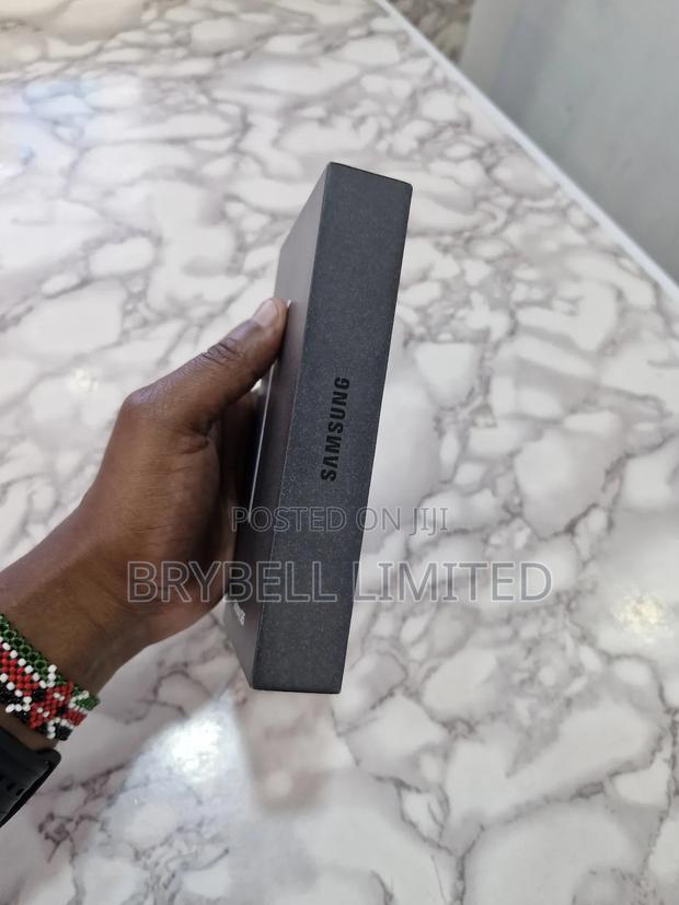 New Samsung Galaxy S25 256 GB Blue - thumbnail 7