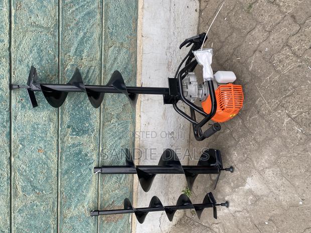 Earth Auger Machine