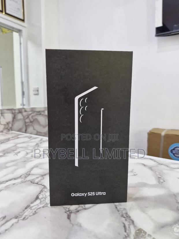 New Samsung Galaxy S25 Ultra 256 GB Black