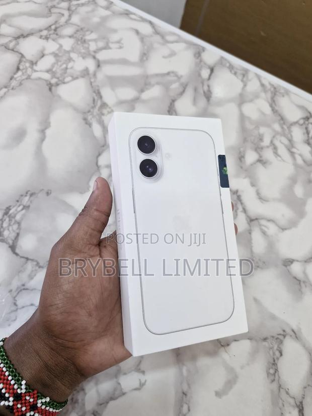 New Apple iPhone 16 128 GB White - thumbnail 9