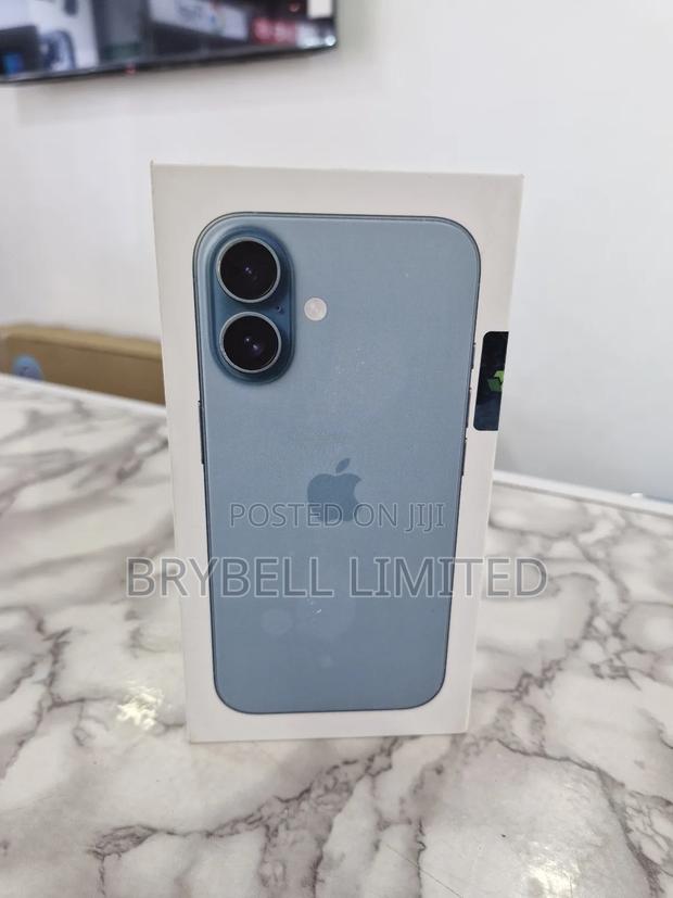 New Apple iPhone 16 128 GB Blue - main view