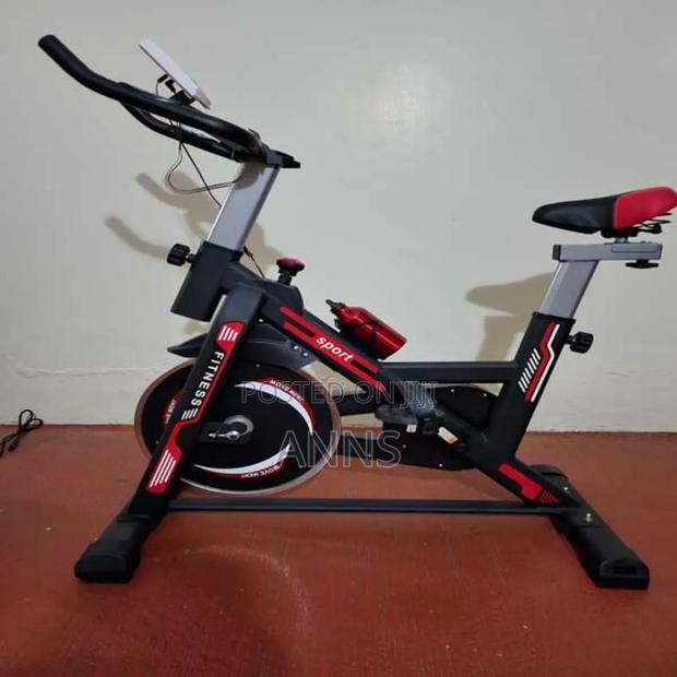 Red Exercise Spinning Gym Bike