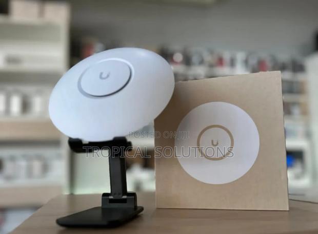 Ubiquiti Unifi U6+ Wifi 6 2×2 Access Point Ceiling Mounted - main view