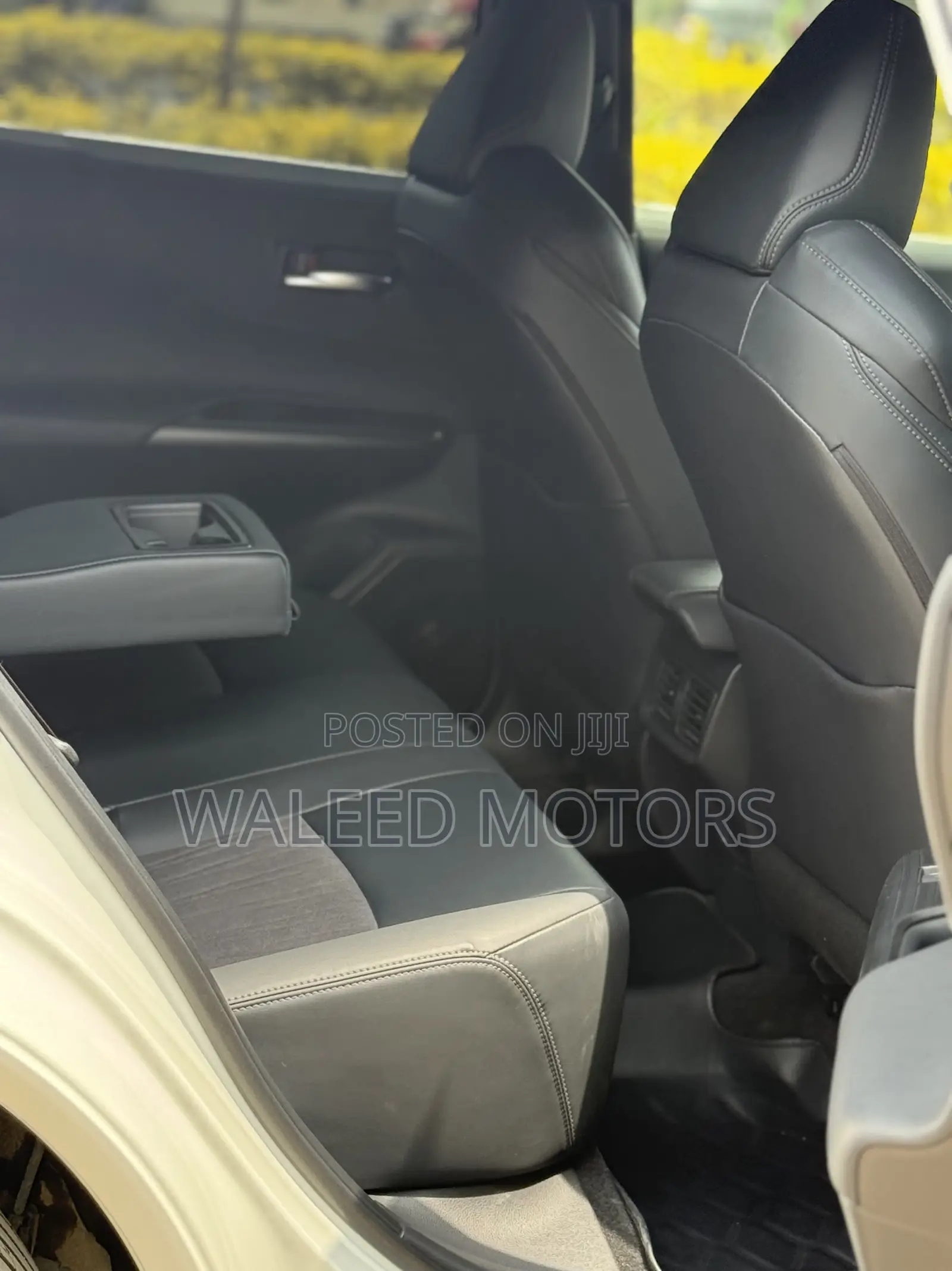 Toyota Harrier 2.0 2020 Pearl