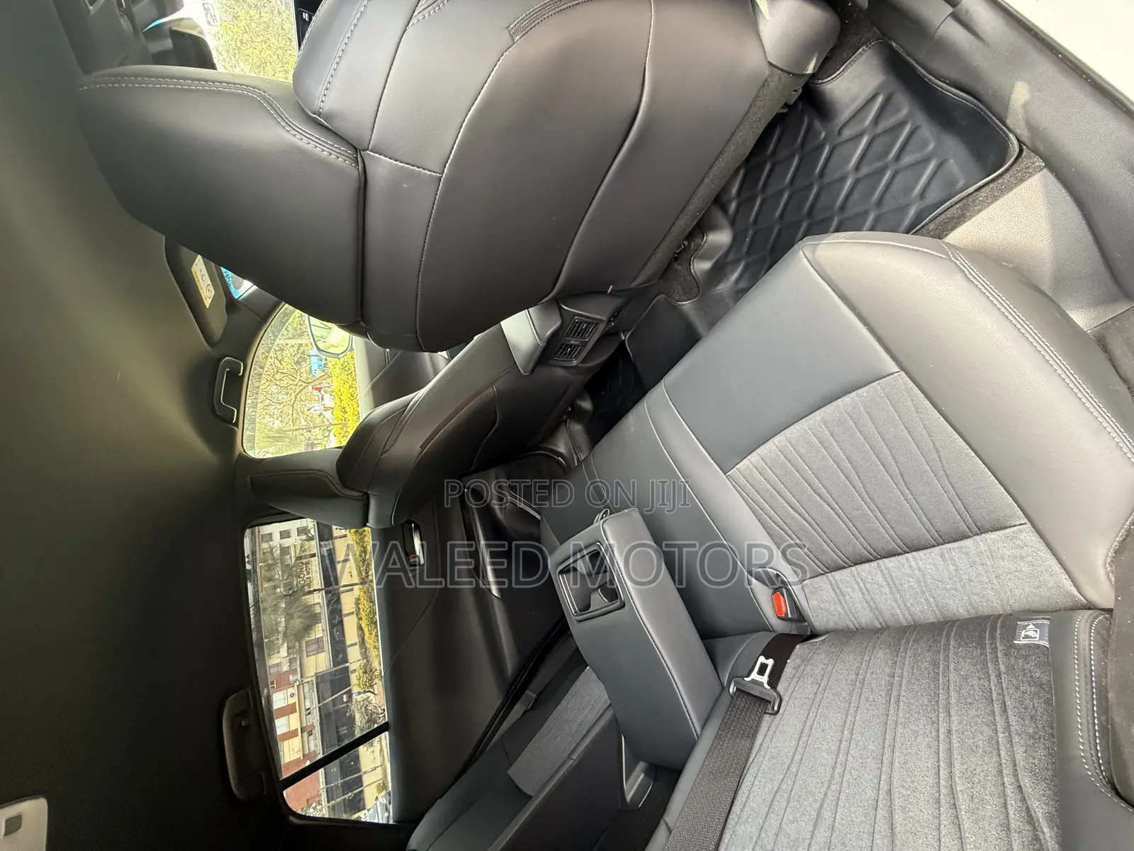 Toyota Harrier 2.0 2020 Pearl