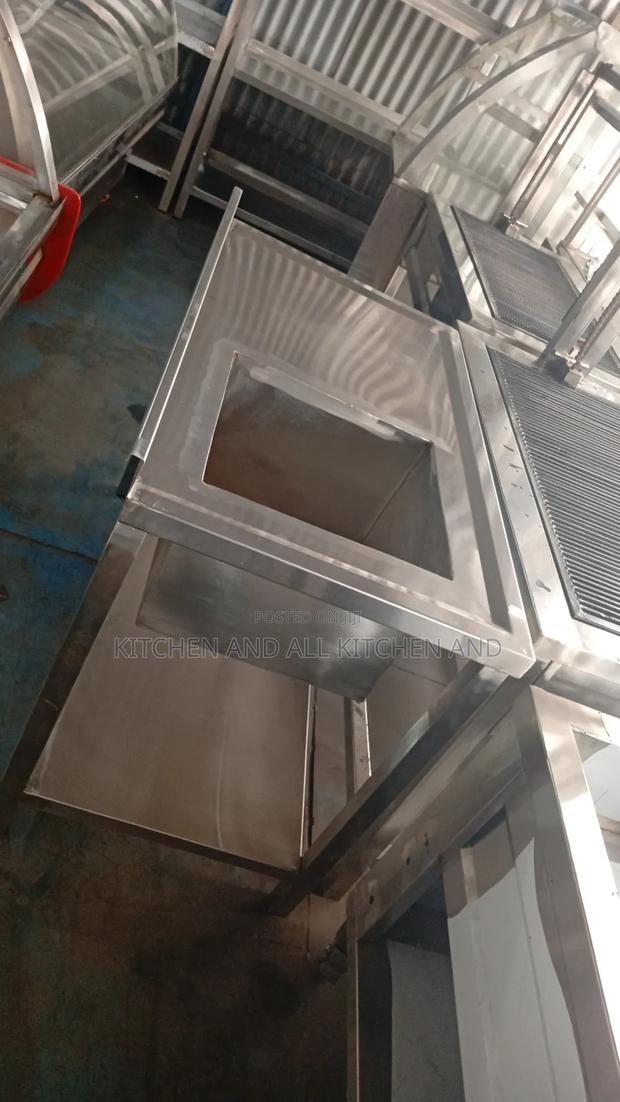 Four Ft Deep Basin Sink - main view