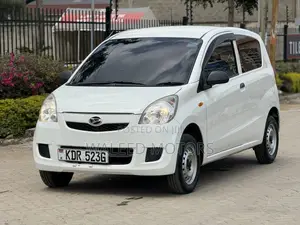 Daihatsu Mira 2017 White