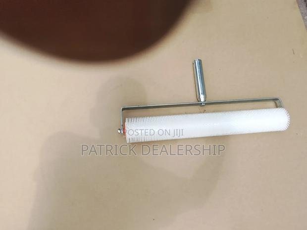 Spiked Roller - main view