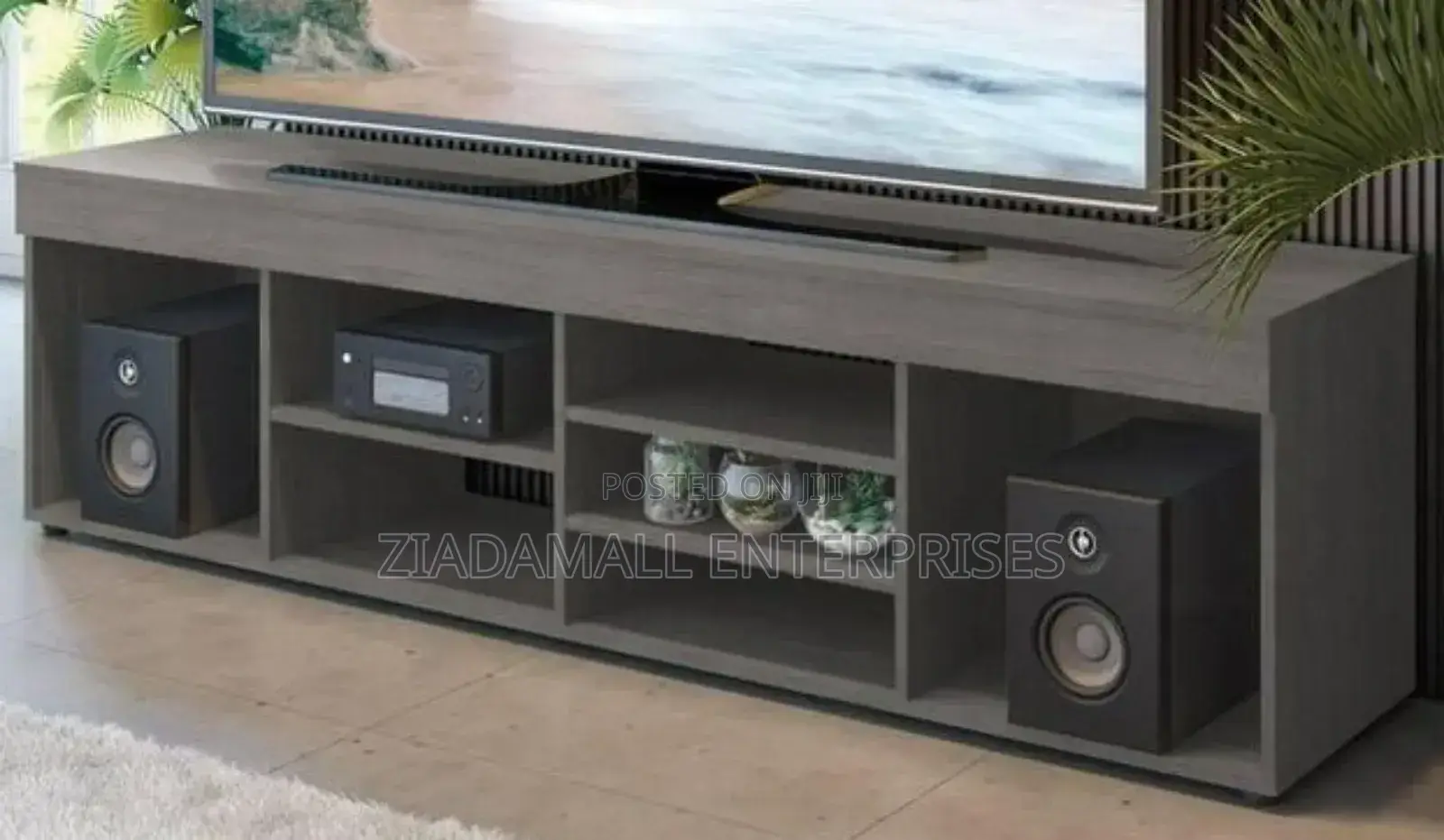 Modern Minimalist Entertainment Hub
 Minimalist 5ft Tv Stand