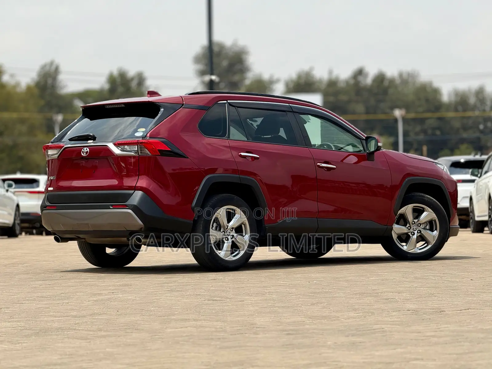 Toyota RAV4 2019 Red