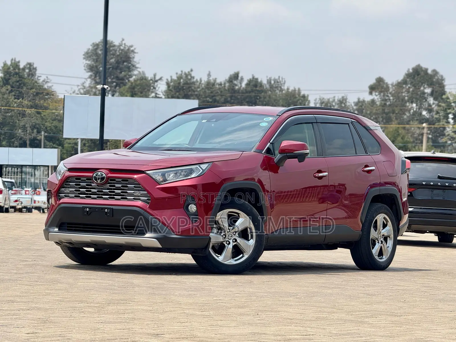 Toyota RAV4 2019 Red