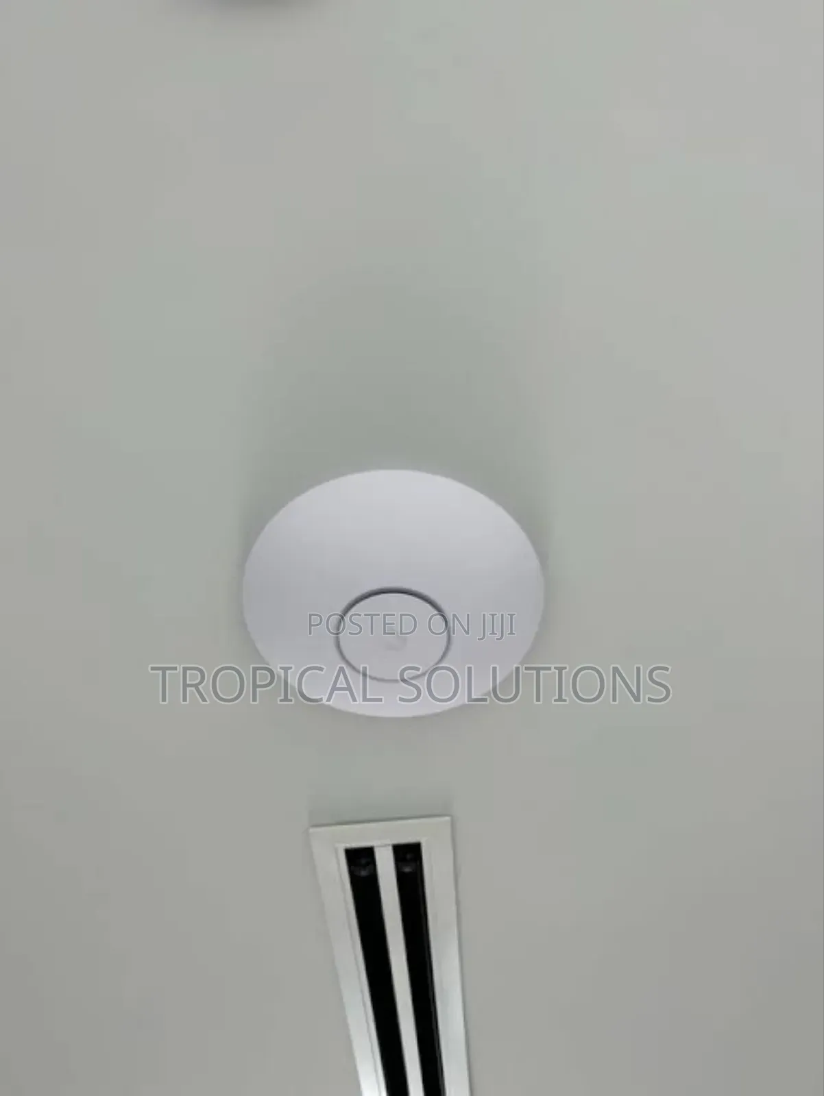 Ubiquiti U7 Lite Ceiling Mounted Wifi 7 U7 Lite