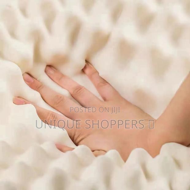 High Quality Latex Orthopedic Pillows - thumbnail 4
