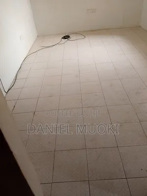 3bdrm Apartment in Stella, Donholm for rent