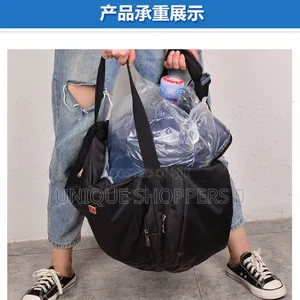Travel Bag Portable Waterproof Oxford Casual Travel Duffel Bag.