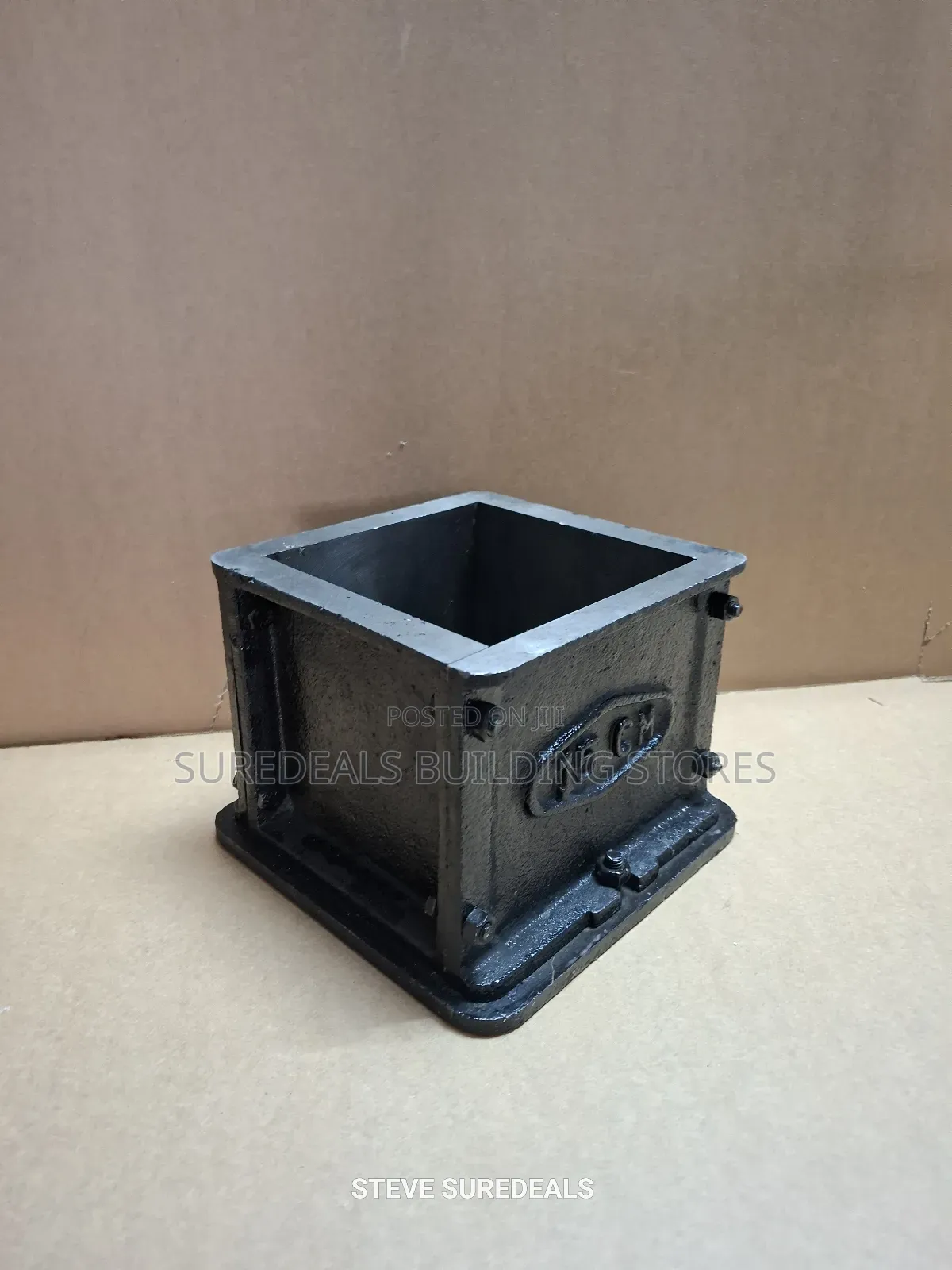 High Quality Concrete Testing Cube Mouls