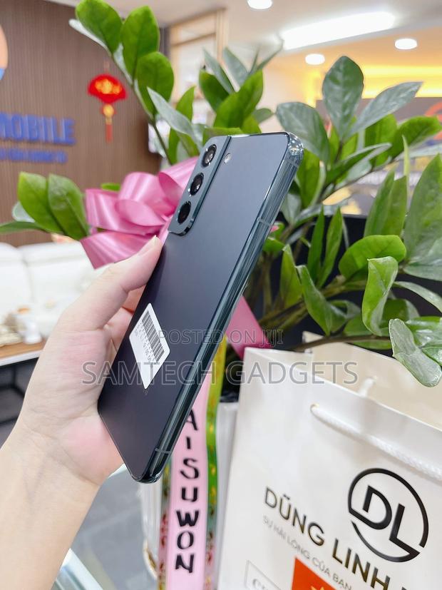 Samsung Galaxy S22 5G 256 GB Gray - thumbnail 6