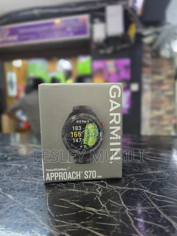 Garmin Approach S70 Premiun GPS Golf Watch