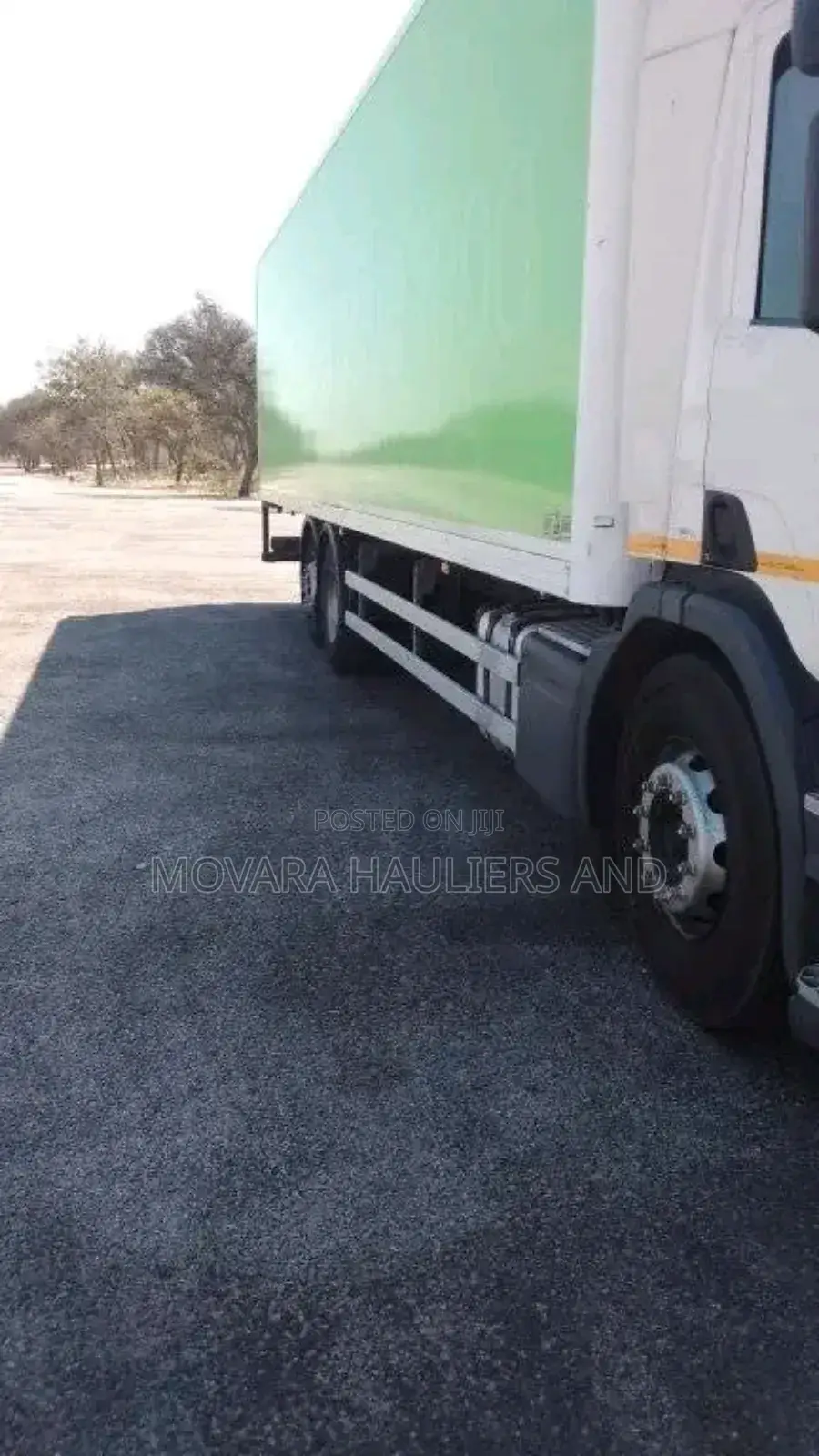 Boxbody/Containerised/Flatbed Accessible for Transit Jobs