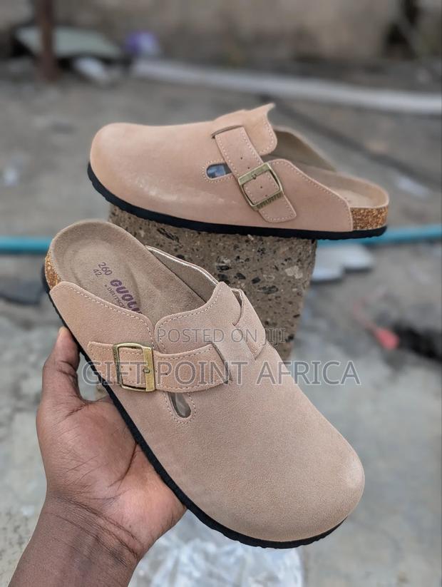 Brown Slides - thumbnail 3