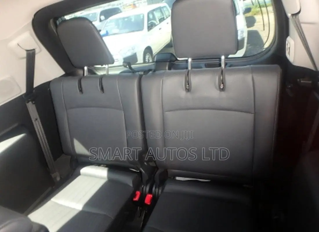 Toyota Land Cruiser Prado 2.8 2019 Pearl