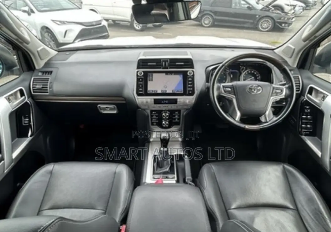 Toyota Land Cruiser Prado 2.8 2019 Pearl
