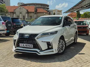 Toyota Harrier 2.0 Turbo 2018 Pearl