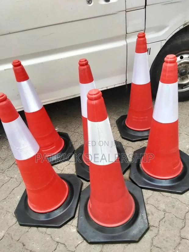 Traffic Cone - thumbnail 2