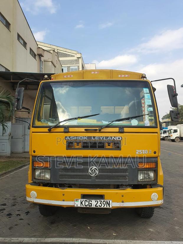 Ashok Leyland 2518 KCG - thumbnail 4
