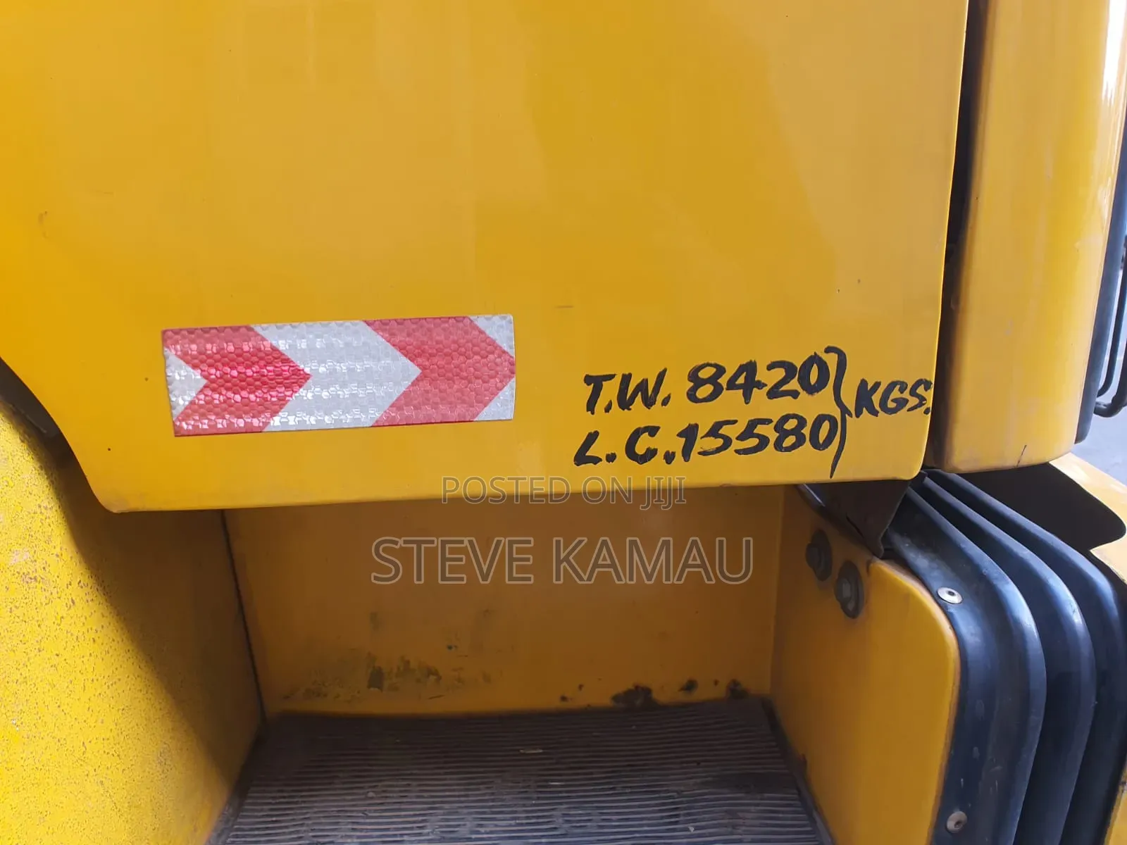 Ashok Leyland 2518 KCG