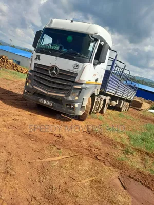 Highsided Trailer for Goods Delivery Available